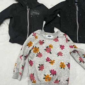 Old Navy Kids Floral Sweatshirt - Gray with Pink and Orange Flowers